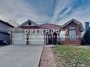 8828 Tigris Trl, Fort Worth, TX 76118