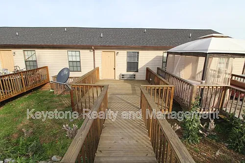 706 Peachers Dr Photo 1