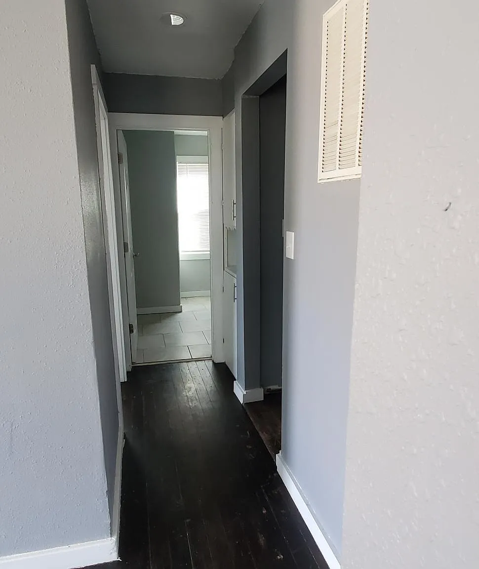 3 bed, 1280 sqft, $1,150 — Photo 4