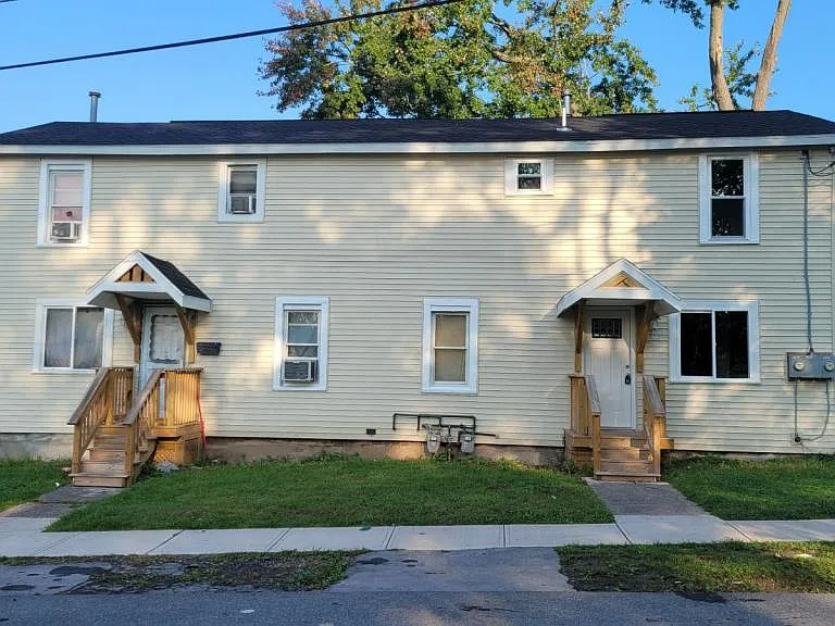 12-14 Tabor St — Photo 1