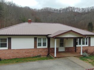 3841 Beckwith Rd, Fayetteville, WV 25840