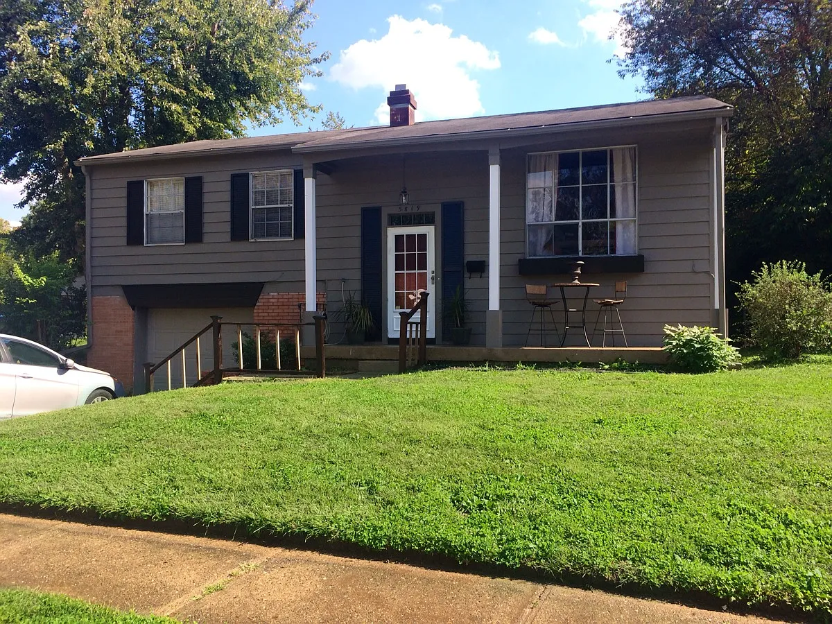 5819 Alpine Ave photo 1