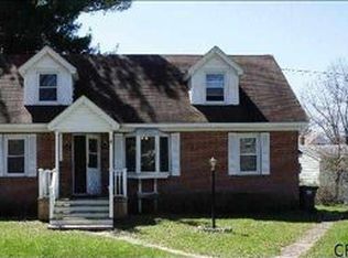 1 Creek Ln, Wynantskill, NY 12198