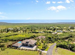 94-1419 Kaulua Cir, Naalehu, HI 96772