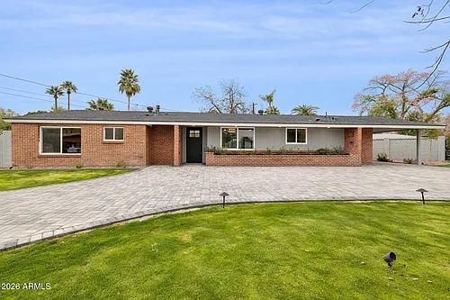 1216 W Rovey Ave Photo 1