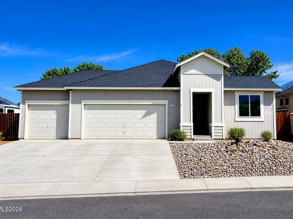 1808 Hickory Ln, Fernley, NV 89408