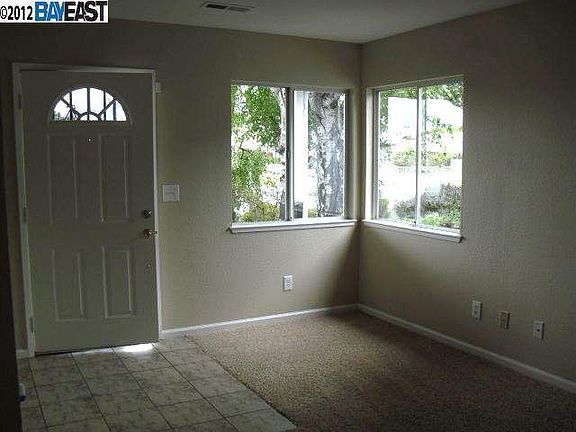 2nd image of 26422 Underwood Ave