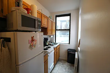 Rented by Best Apartments North Inc