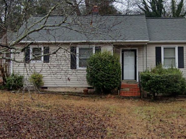 105 Neely Ave