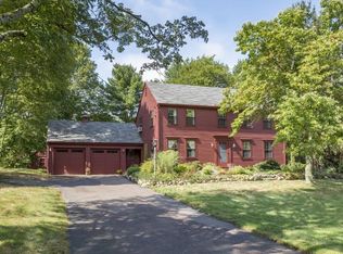 10 Warner Rd, Ipswich, MA 01938