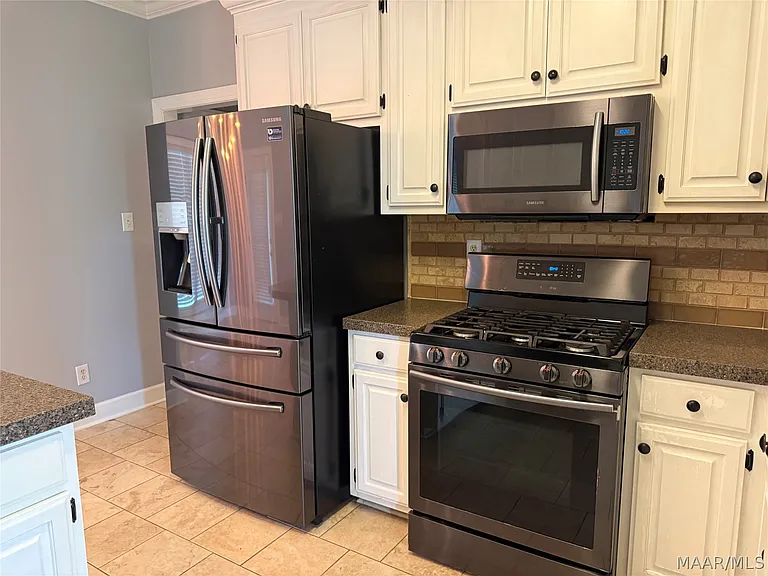 104 Inge Pl — Photo 8