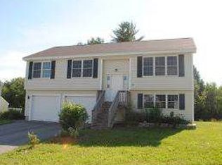 24 Whippoorwill Rdg, Farmington, NH 03835