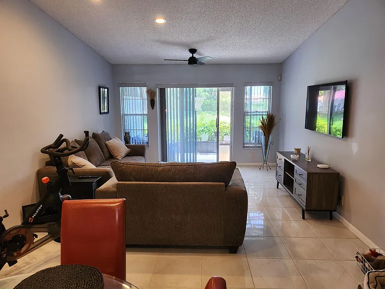 8951 Sunnywood Pl #B — Photo 13