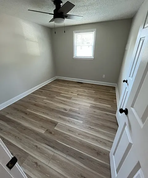 111 Tumblewood Ct — Photo 9