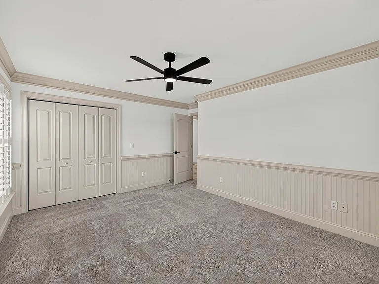 1733 Indigo Island Dr — Photo 34