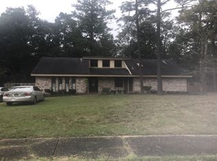 5200 Mickey Dr, Mobile, AL 36618