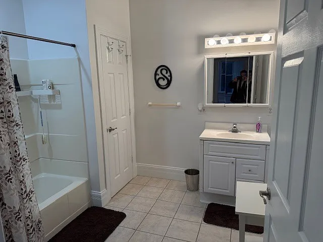 2469 W McMicken Ave #5 — Photo 11