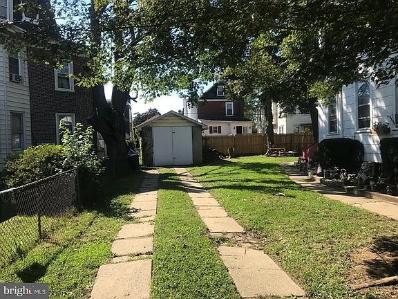 3rd image of 416 Kerper St