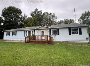 4272 Reid Rd, Swartz Creek, MI 48473