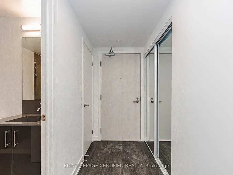 4010 Eglinton Ave W #217 — Photo 8