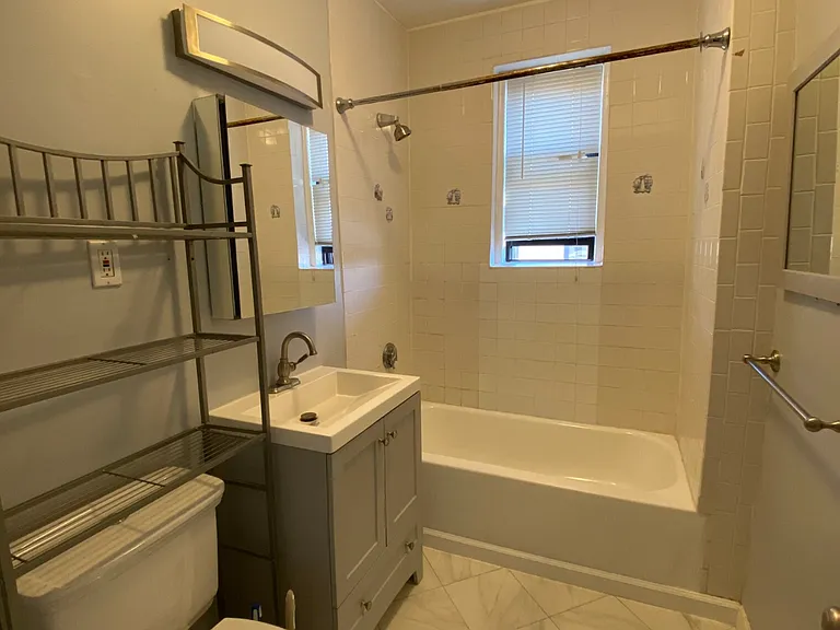 466 Commonwealth Ave — Photo 7