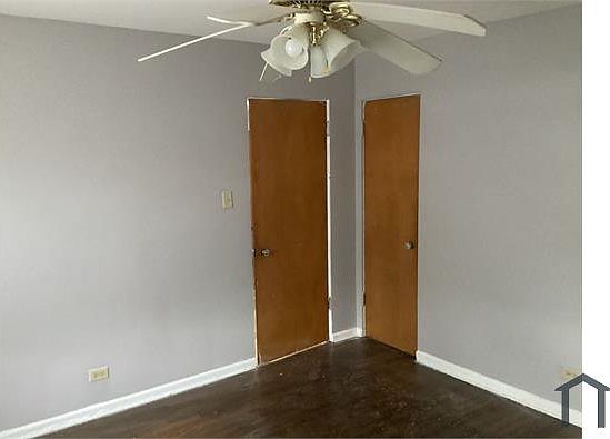 2nd image of 7700 S Jeffery Blvd #1N
