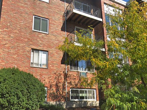 5th image of 39 Englewood Ave