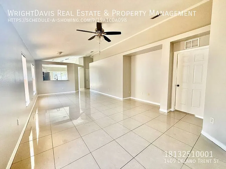 1409 Delano Trent St — Photo 6