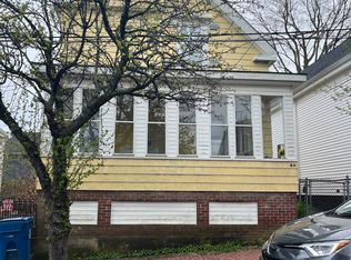 40 Turner St, Portland, ME 04101