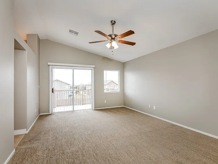 6317 Rubylyn Ave — Photo 10
