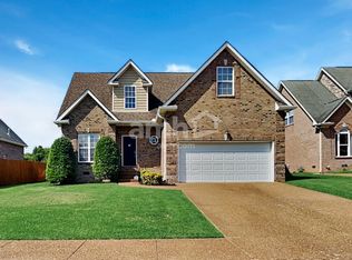 1017 Stonehollow Way, Mount Juliet, TN 37122