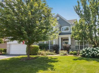 7623 Cascade Way, Gurnee, IL 60031