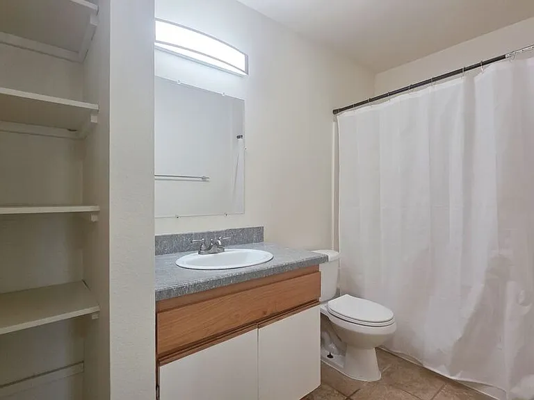 17150 SW Heritage Ct #128 — Photo 12