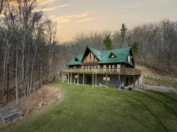 232 Broadwater Ct, Cool Ridge, WV 25825