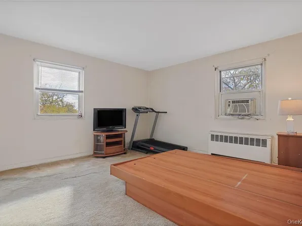 155-27 89th Street image 17 of 26