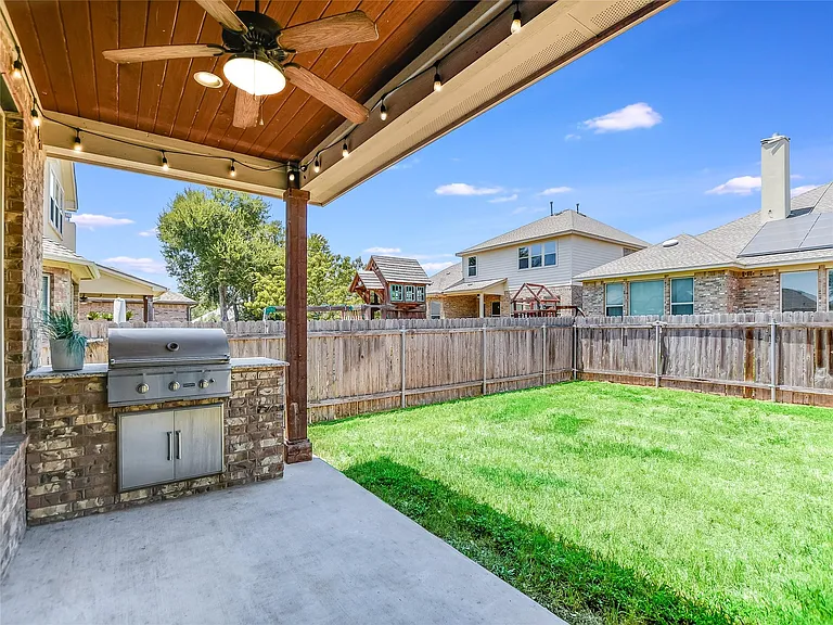 3009 Media Dr — Photo 27