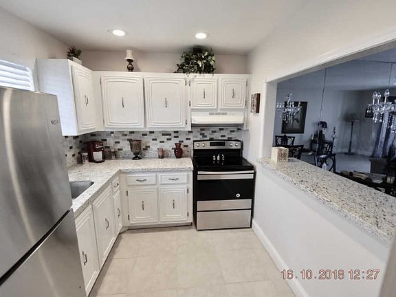 3rd image of 719 Lori Dr APT 313