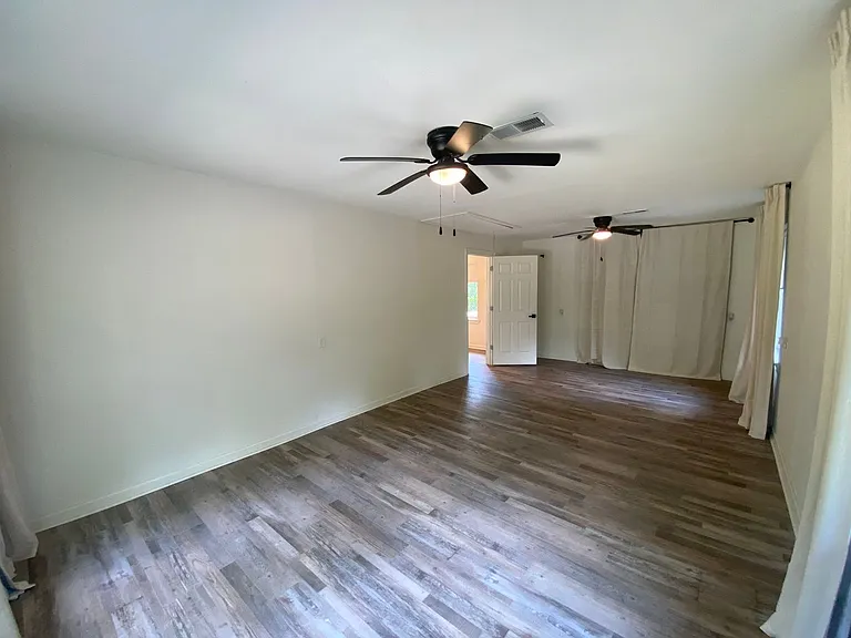 9922 N Parkview Dr — Photo 22
