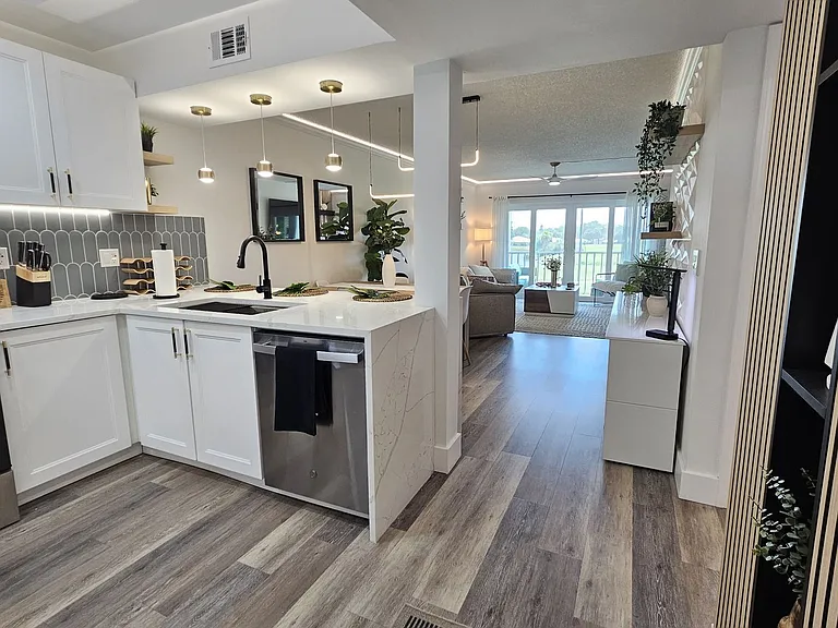 437 Cerromar Ln #424-22 — Photo 6