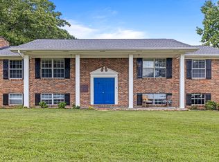 617 Danbridge Dr, Hixson, TN 37343