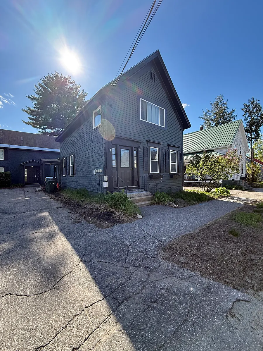 Building Photo - 242 S Main St #2