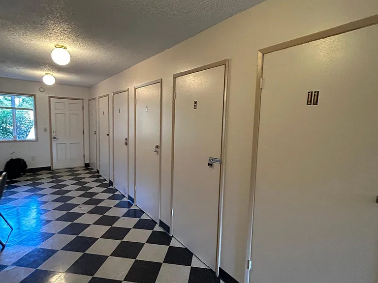 6110 NE Prescott St — Photo 13
