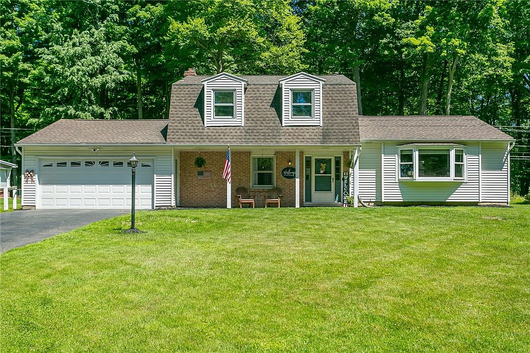 27 Pioneer Dr, Fairport, NY 14450 Zillow