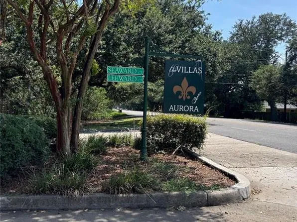 2 Seaward Ct, New Orleans, LA 70131