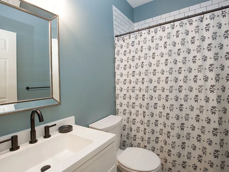 102 Willow Creek Ln — Photo 18