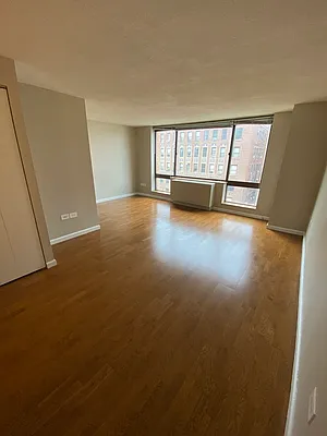 189 West 89th Street #15H