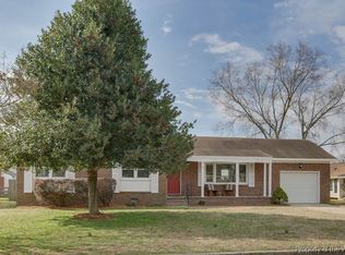 137 Cove Rd, Newport News, VA 23608