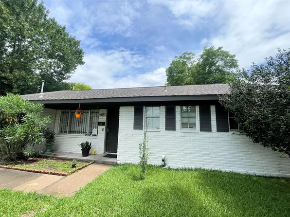 4118 Ebbtide Dr, Houston, TX 77045