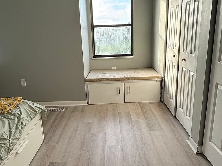 556 Tusculum Ave #556 — Photo 21