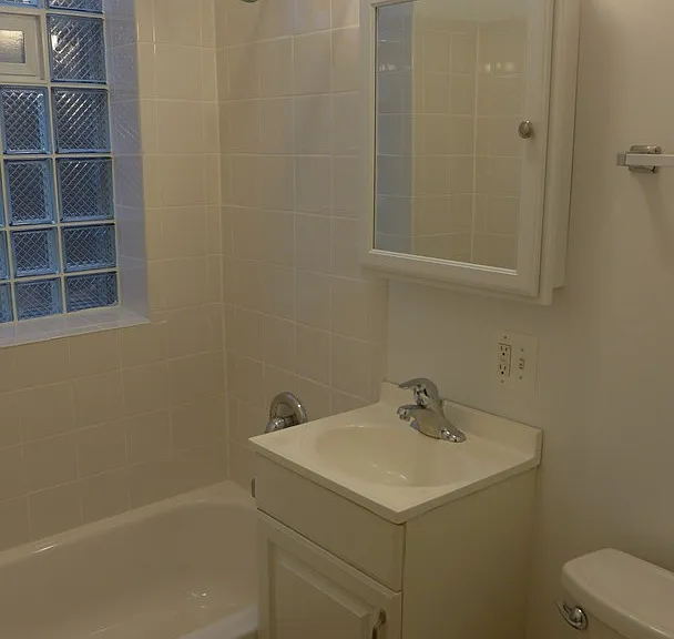 Cleveland Apartments — Photo 7